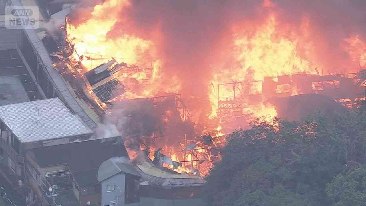 伊勢神宮近くで火事…戦後まもなく誕生した『明倫商店街』ほぼ全焼か