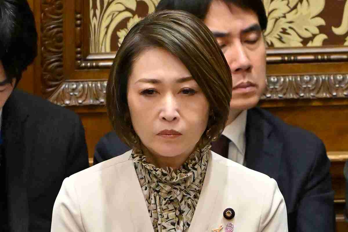 三原じゅん子大臣が国会を抜け出して「美容整形クリニック」に行っていた！　「国会周辺での待機」指示も、アンチエイジングへ