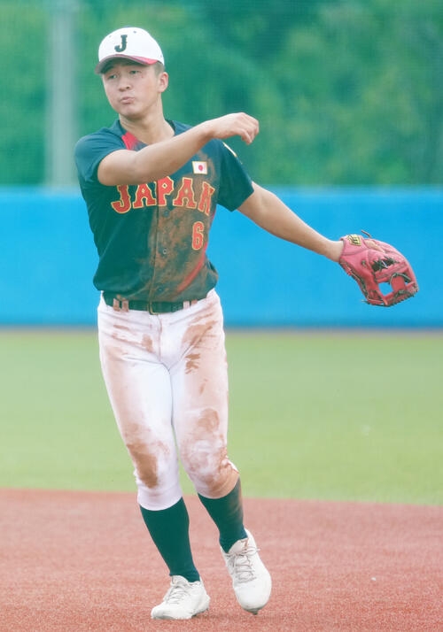 【U18】ドラフト候補の横浜・池田聖摩が守備でアピール「プロ志望届は大会後」スカウトも高評価 - 高校野球 : 日刊スポーツ