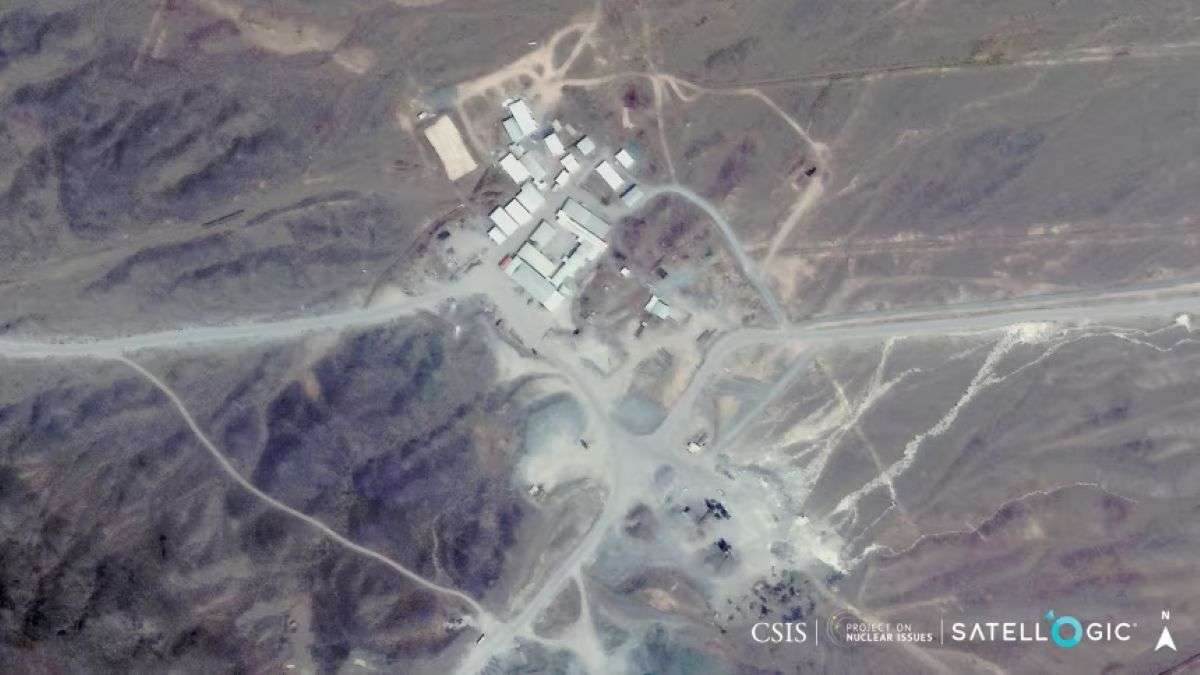 イランの疑惑の核施設、「建設工事が急増中」とアナリスト　米国も地下攻撃を検討中か（CNN.co.jp） - Yahoo!ニュース