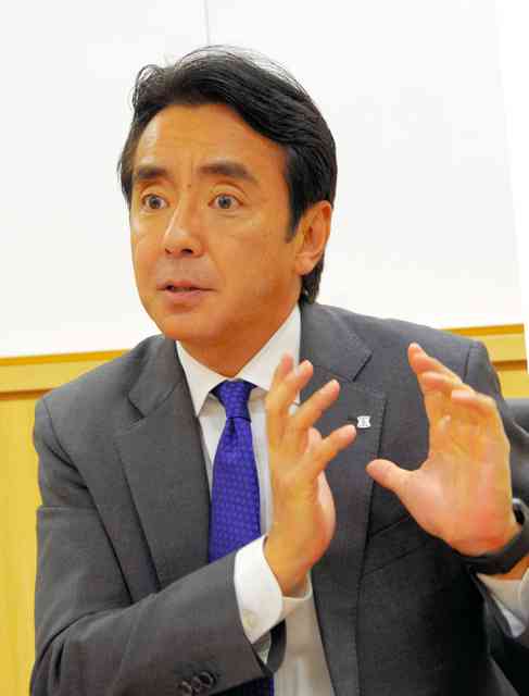 ローソン社長「外国人技能実習は必要。コンビニ追加を」：朝日新聞