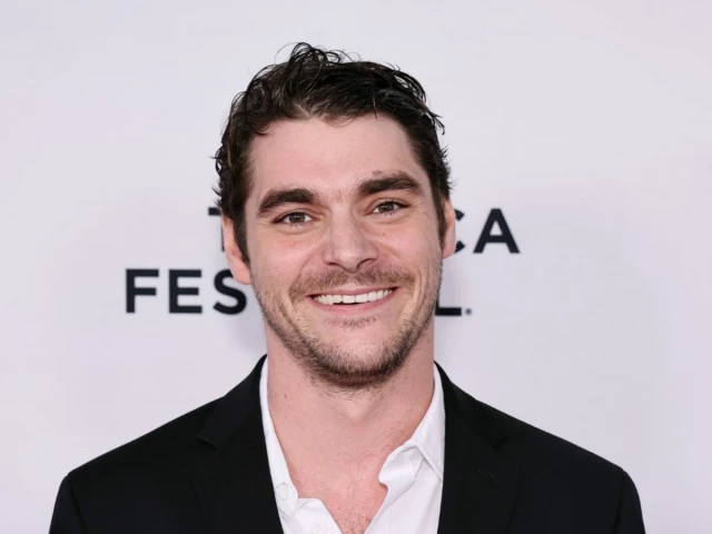             RJ Mitte’s financial ordeal resurfaces following his death: ‘I’ve paid more in taxes than I got from Breaking Bad’        