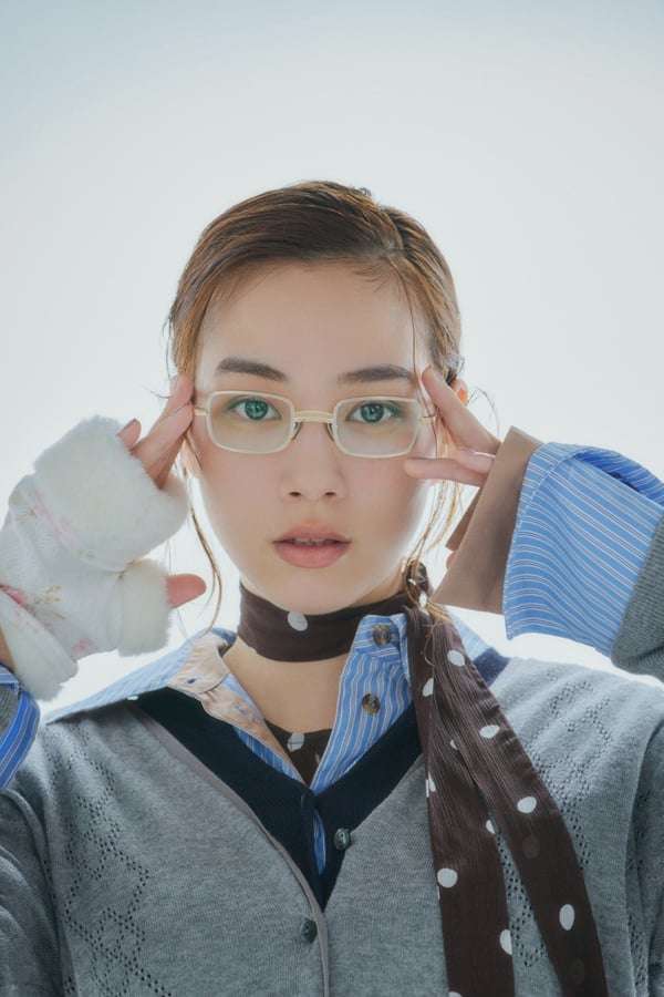 「別人みたい」のん(33歳)さんの“激変ビジュアル”に「すごいオーラ」「ドキッとした」とファン驚き
