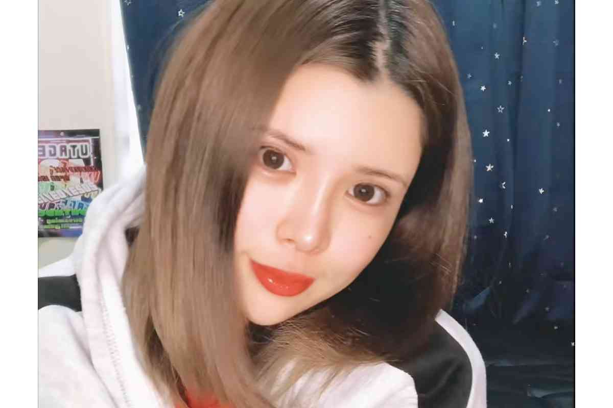 「『怖い！もう帰ってください』と叫ばれて…」坂口杏里を“救おうとした”52歳女性が13万7000円を手渡した末に“決裂”するまで「他の配信者から『売名行為だ』と言われた」｜NEWSポストセブン