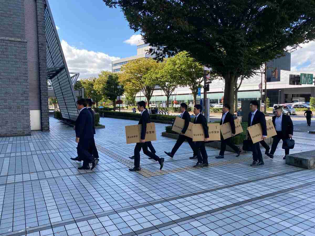 国勢調査人口水増しの疑いで富山市役所に県警が家宅捜索 | 富山のニュース｜天気・防災｜チューリップテレビ (1ページ)